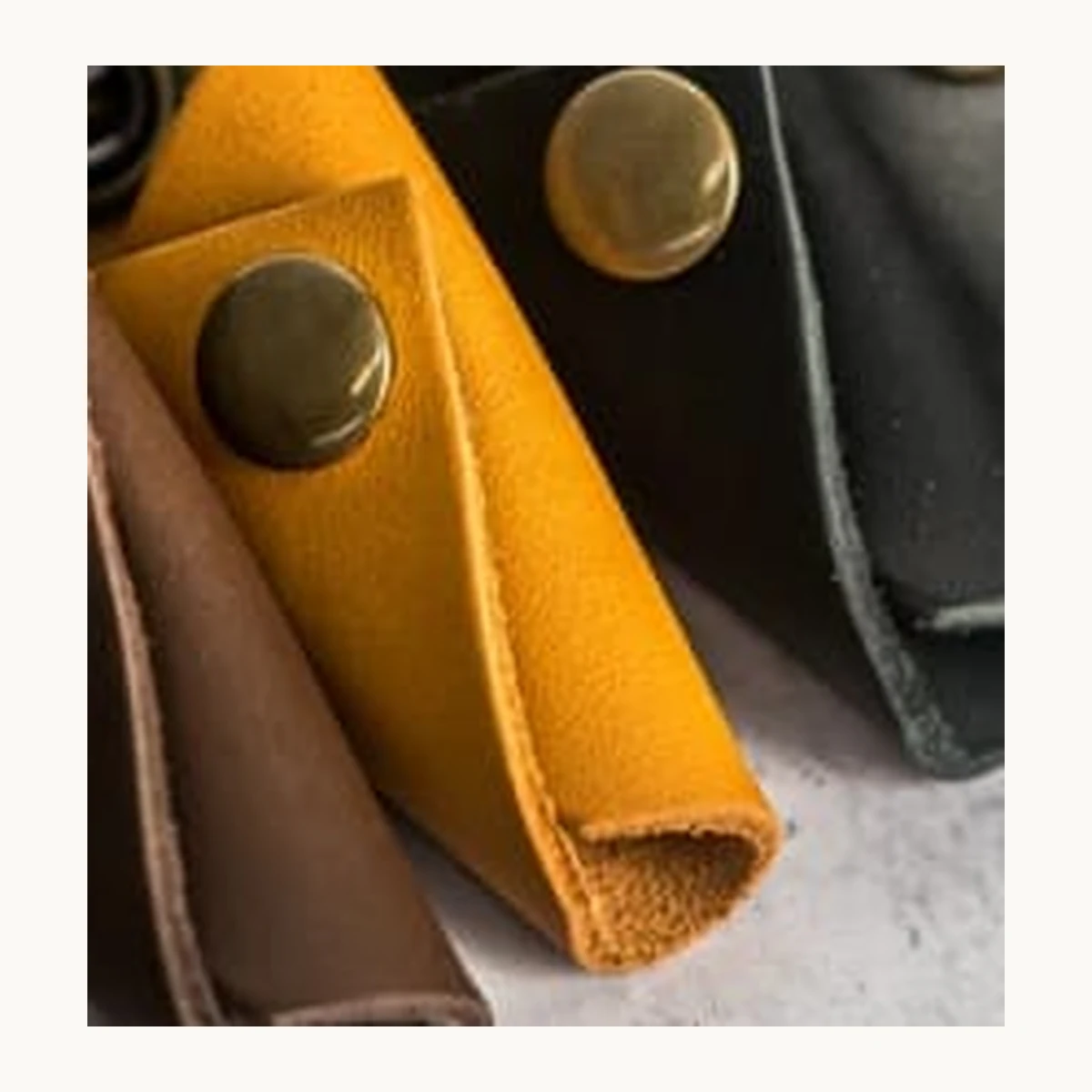 variant_mustard_gold.webp